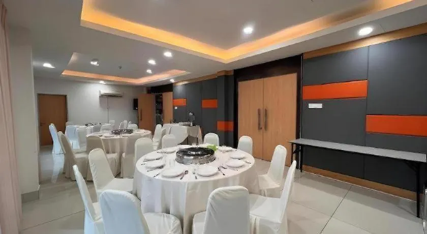 D Arc Hotel Kota Kinabalu 3*,  Malásia